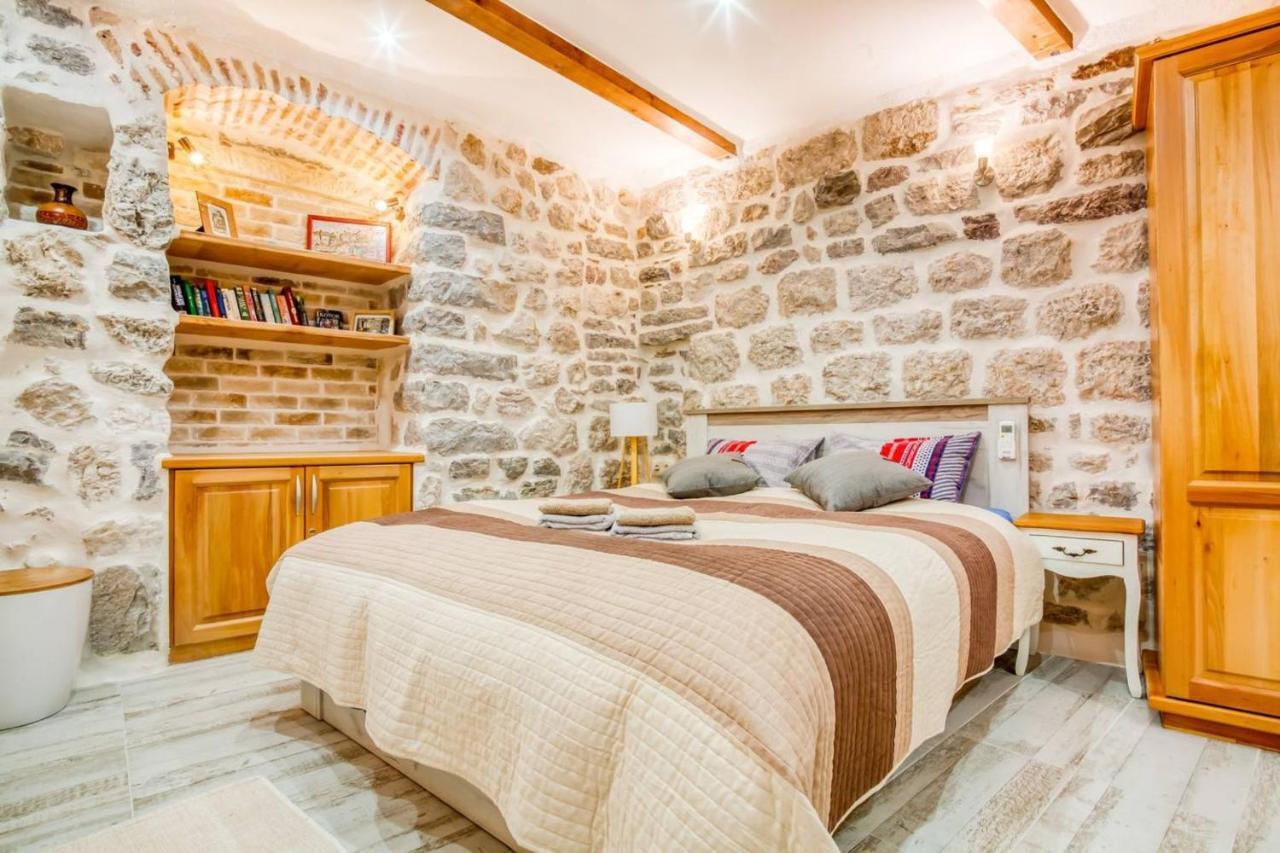 Kotor Bagus - Cozy Boutique Old Town Studio With Seaview Terrace Exteriér fotografie
