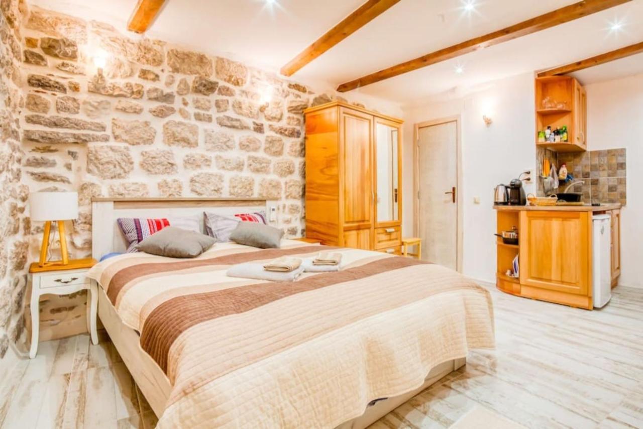 Kotor Bagus - Cozy Boutique Old Town Studio With Seaview Terrace Exteriér fotografie